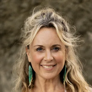 LEAH ZACCARIA
